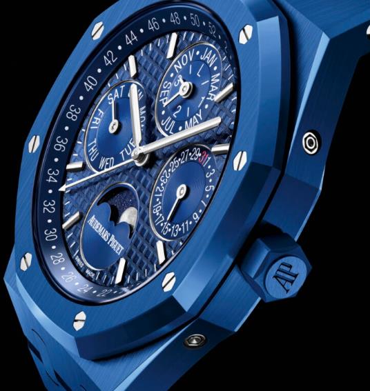 爱彼推出蓝色陶瓷皇家橡树万年历腕表（图3）